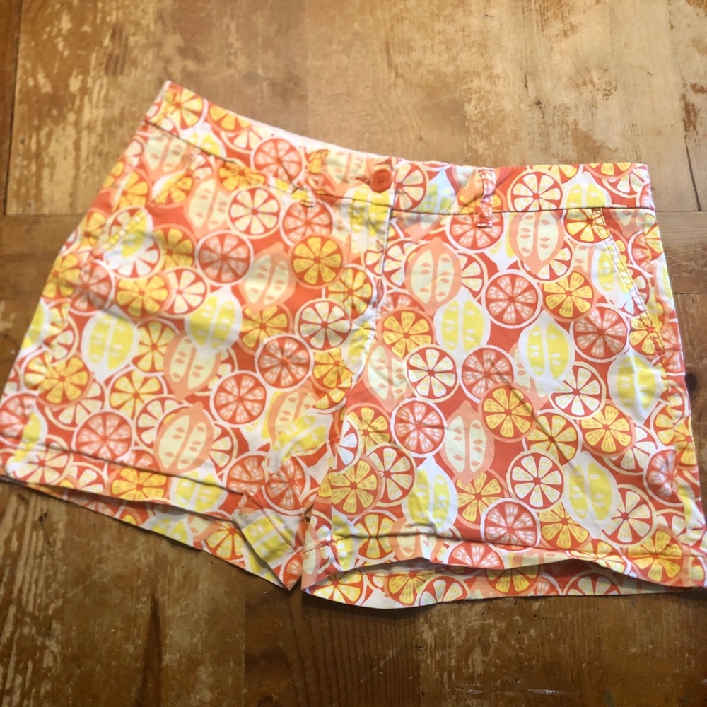 crown & ivy Orange and Yellow Citrus-Print Shorts Size 10